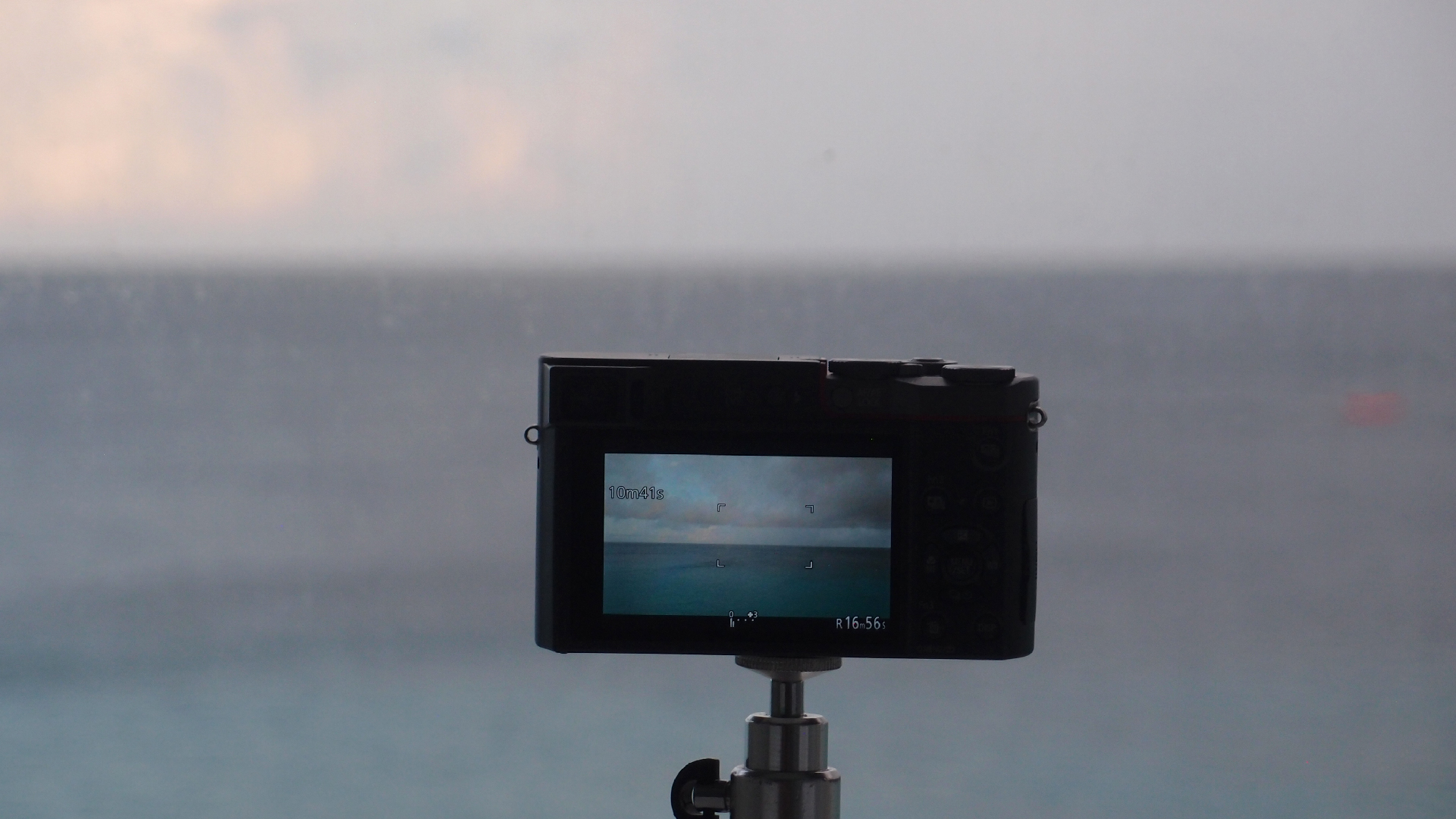 2022-10-23 05 Uhr 39 Wolken (Video)